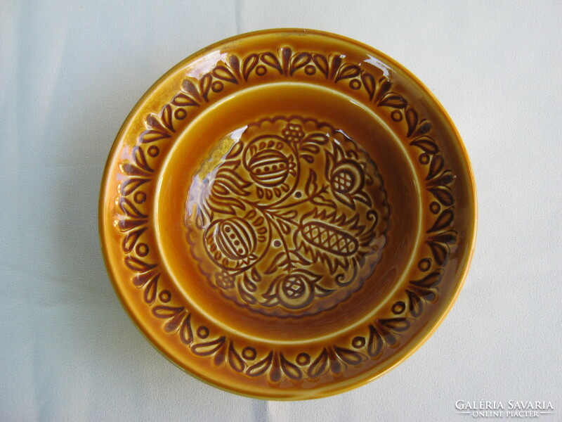 Glazed ceramic decorative plate wall bowl