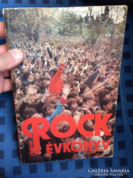 Rock évkönyv 1981 zenei könyv szocreál retro