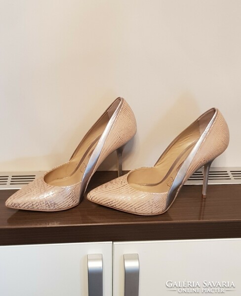 Buffalo London size 41 beige-silver women's shoes