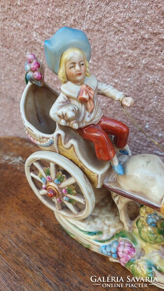 Német porcelán figura, Lippelsdorf lovashintó, hibátlan