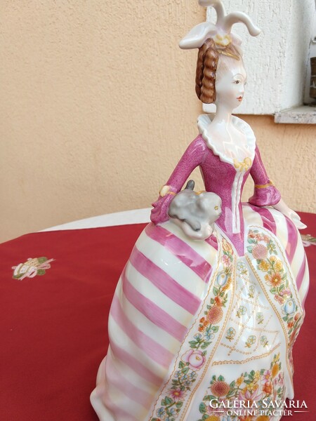 Lady in a large raven house baroque dress, with a cat, 32 cm, perfect, now without a minimum price,