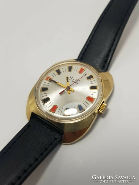 Soviet fine poljot 17 stone mechanical watch