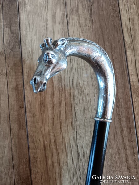 Old silver-plated walking stick / walking stick with a giraffe head