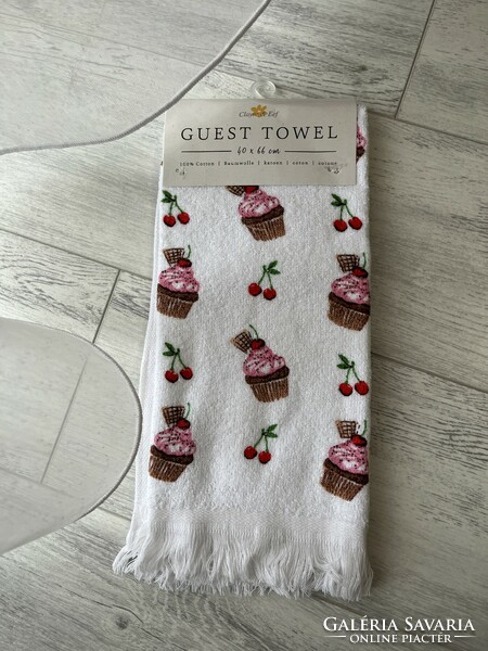 Kitchen hand towel, tea towel - premium quality - muffin