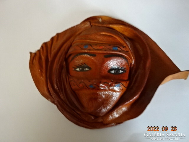 Genuine leather decorative mask, width 19.5 cm. He has! Jokai.