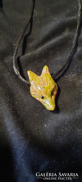 Beautiful unaki carved fox head pendant on black thread