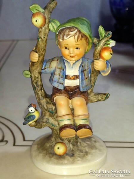 Gyönyörű Goebel Hummel apple tree boy 1950es évekből