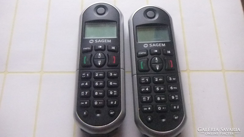 Sagem desk phone in mint condition, needs to be replaced due to condition