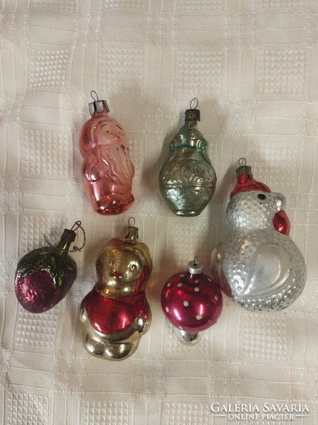 Karácsonyfa díszek üvegek