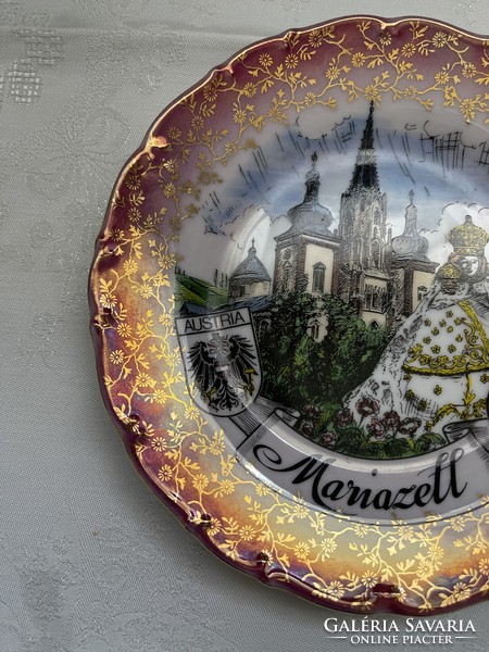 A very nice commemorative decorative plate from Máriazell.