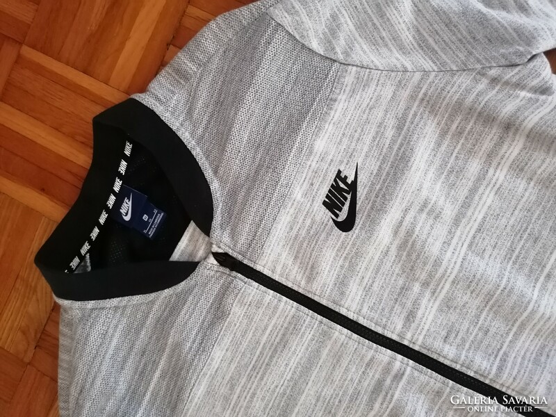 Nike men's zip-up sweatshirt xl