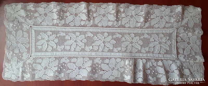 Antique display tablecloth with a combination of sewn and crocheted lace