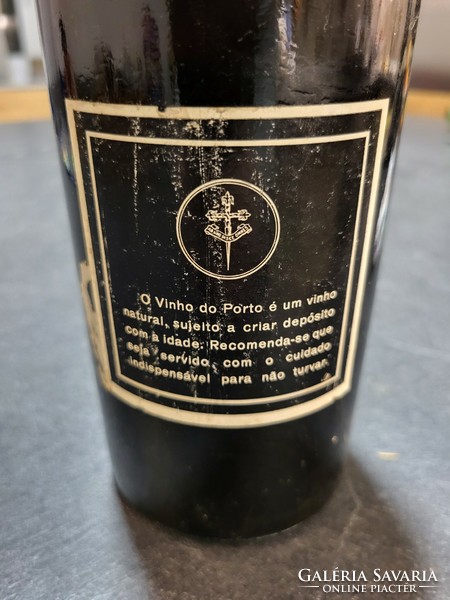Constantino's colheita 1910 port wine