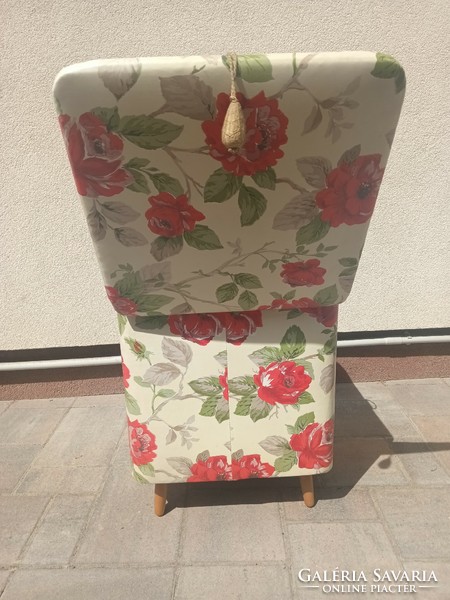 Vintage boho puff szennyes tartó. Alkudható.