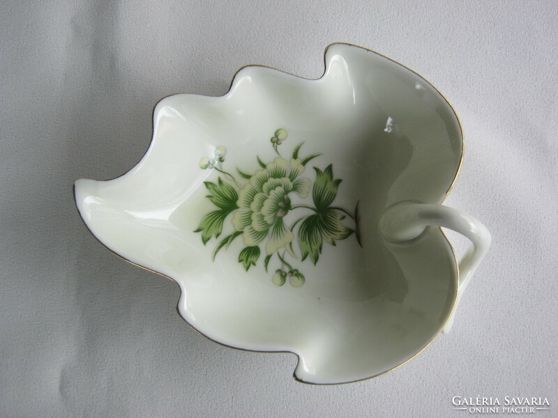 Hollóháza porcelain leaf-shaped bowl with a green pattern