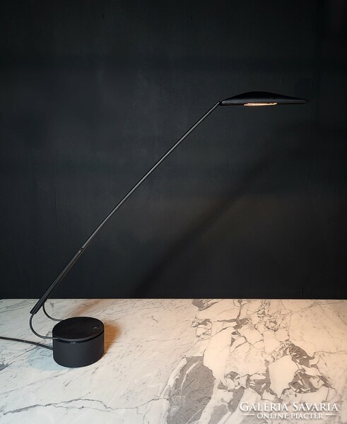 Paf Dove asztali lámpa ikonikus design