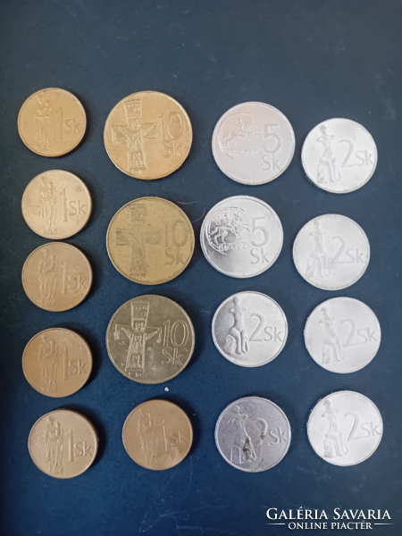 58 Slovakian coins in face value 58 sk