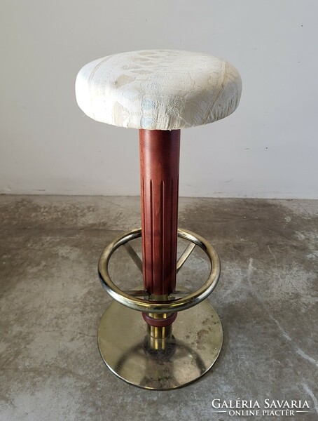 Bar stool wood and metal