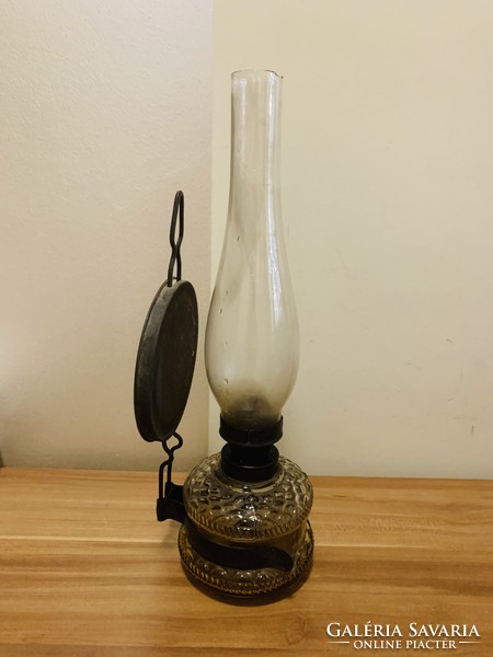 Petroleum lamp