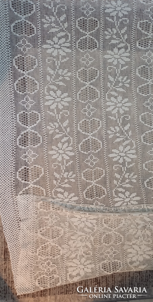Hand crocheted bedspread 2x2 m