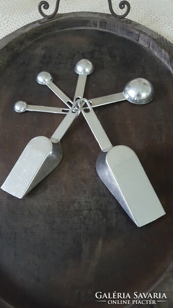 Set of 6 measuring spoons for kitchen ingredients