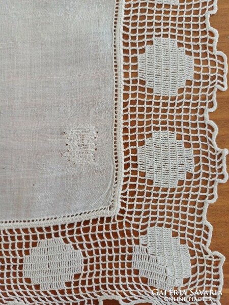Crocheted antique decorative handkerchief with suzsa monogram