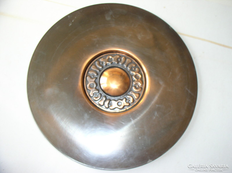Copper wall bowl