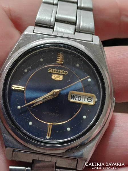 Seiko watch works