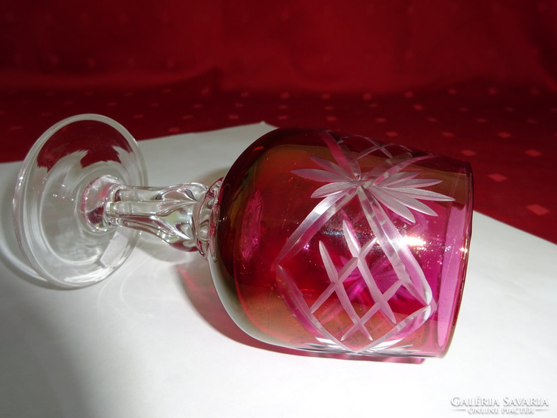 Crystal glass beaker, burgundy, height 11.5 cm. He has!