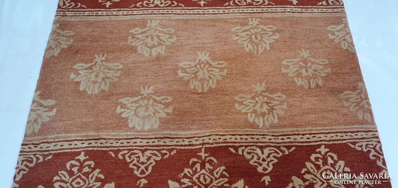 3193 Beautiful 100% wool carpet 125x185cm free courier