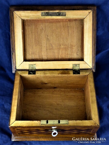 Dreamy, antique wooden box, approx. 1860!!!