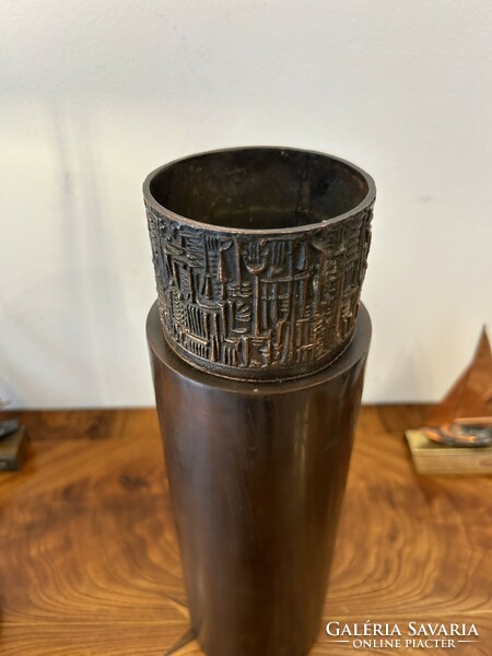 Iparművészeti bronz  váza