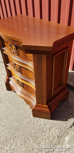 Inlaid, 3-drawer chest of drawers....