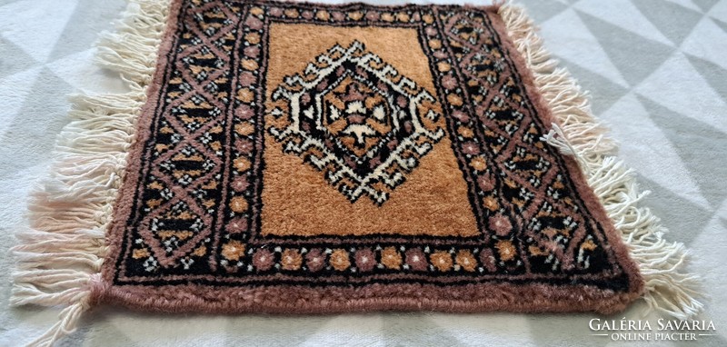 Mini carpet (m4684)