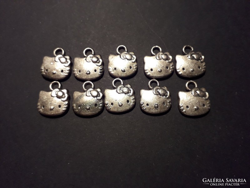 Hello Kitty ezüst eredeti jelzett medál