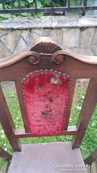 3 db felújításra szoruló antik szék.Személyes átadás Budapest XV. kerület. Az ár 3 db-ra vonatkozik.