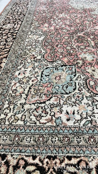 3629 Kasmíri hernyóselyem Isfahan kézi perzsa szőnyeg 175X277CM INGYEN FUTÁR