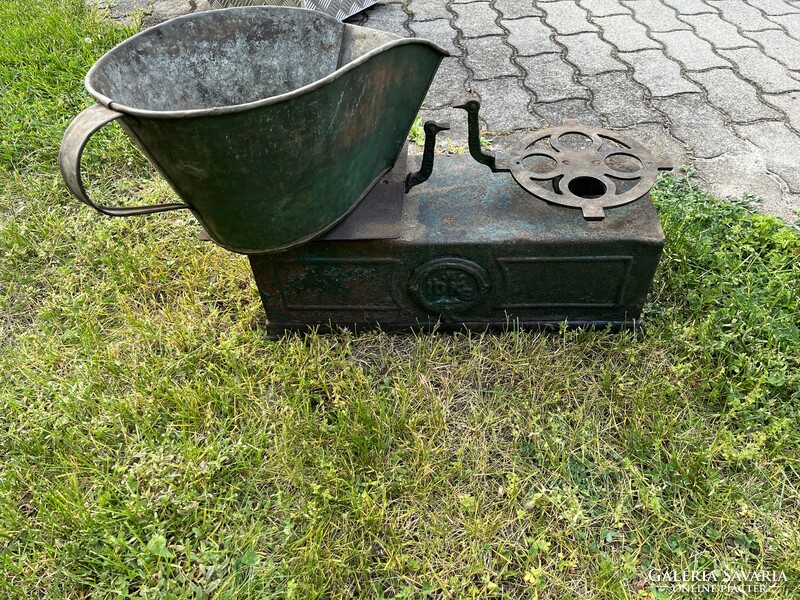 Scale, antique piece, with old measuring device up to 10 kg
