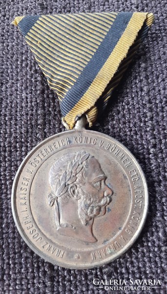József Ferenc war medal, December 2, 1873. Award on original ribbon.