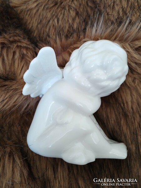 Porcelán - figurális angyalka