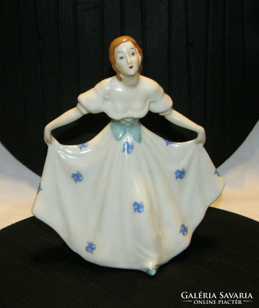 Royal dux porcelain dancer hand painted - made in Czechoslovakia - 21 cm