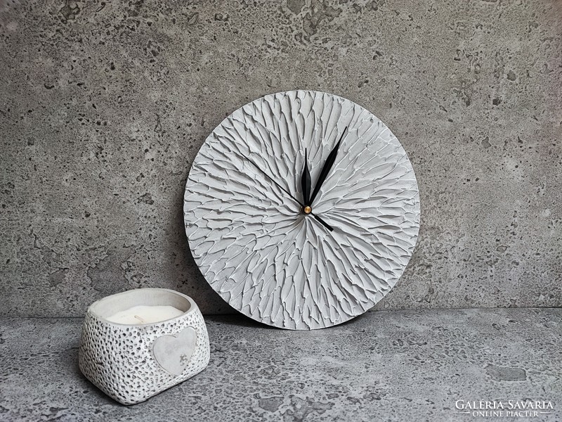Pilipart: minimalist gray wall clock 25cm