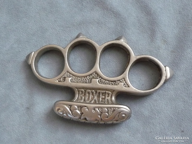 Old boxer cast iron patent boxer gendarme boxer horthy age boxer knuckle in wonderful condition