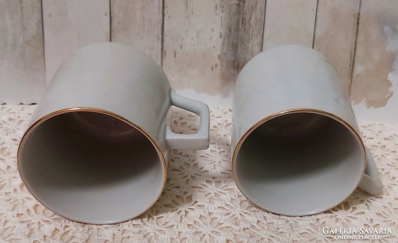 RITKASÁG! 2 darab Zsolnay mesebögre a 40-50 -es évekből, monogramos pajzspecséttel!