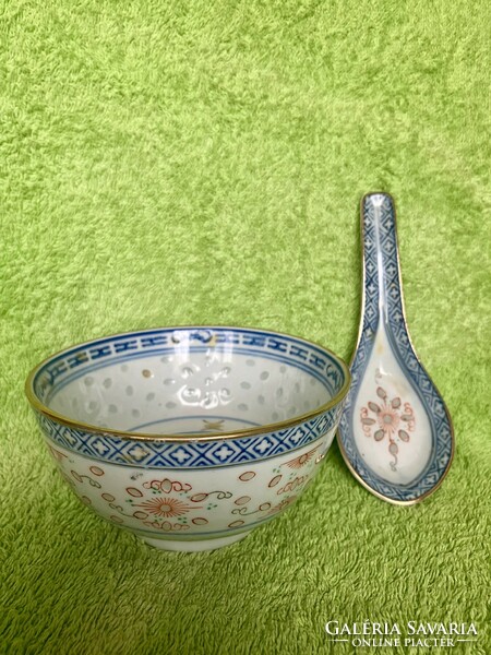 Chinese porcelain soup bowl!