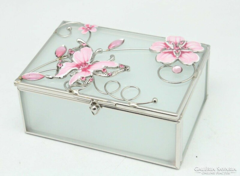 Butterfly jewelery box (9985)