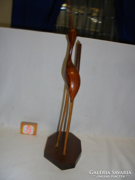 Retro faragott fa kócsag bambusz náddal - 44 cm - szobor, balatoni szuvenír