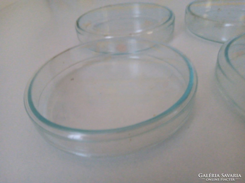 Petri csészék
