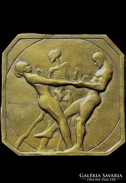 Murányi Gyula bronz fali relief 1917 Táncoló Aktok plakett , falidísz , 10,2x10,3 cm.