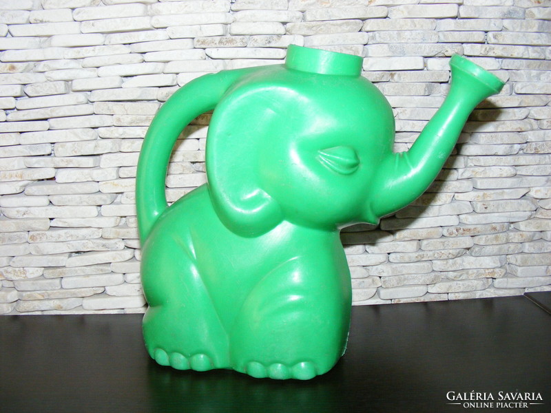 Retro green elephant children's watering can